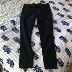 Levi’s 711 black skinny jeans